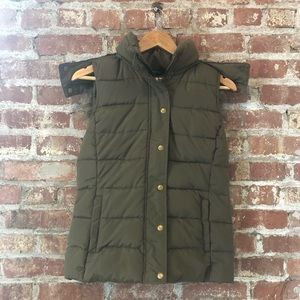 Army green puffer vest